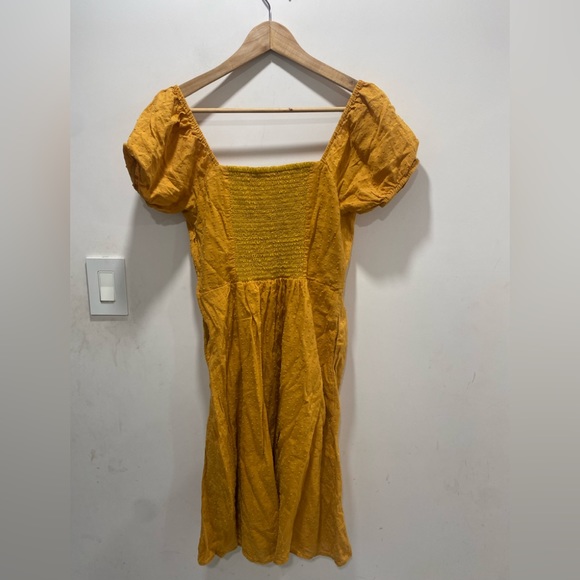 ModCloth Puff Sleeve Dress Fit & Flare Dress - Picture 4 of 4